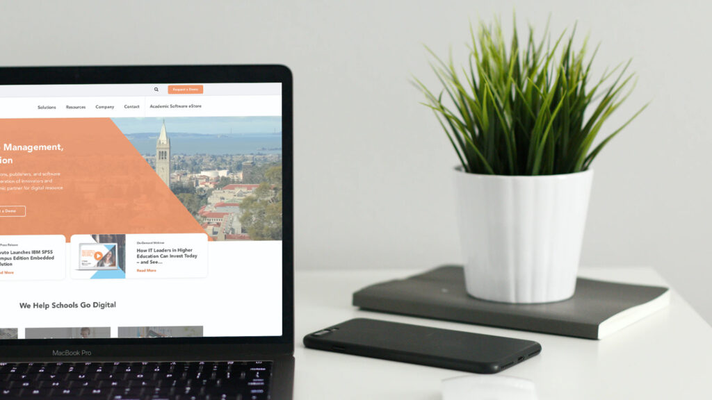 kivutoBook_laptop_homepage_1920x1080